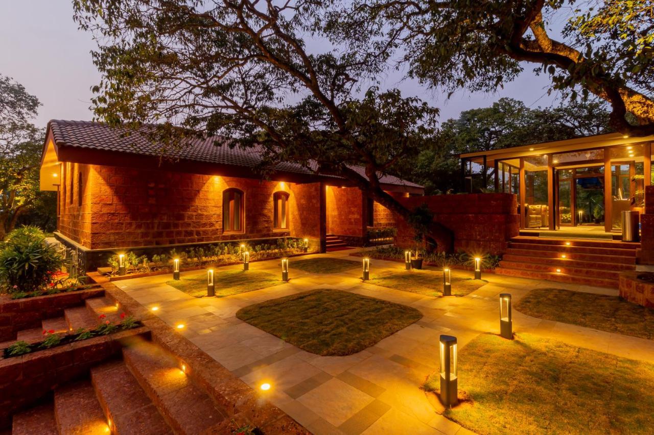 R R Heritage Resort Pure Vegetarian Mahābaleshwar Εξωτερικό φωτογραφία