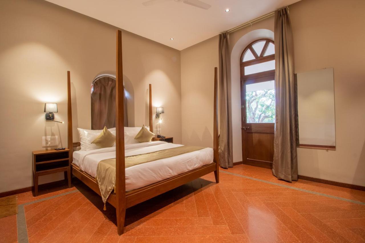 R R Heritage Resort Pure Vegetarian Mahābaleshwar Εξωτερικό φωτογραφία
