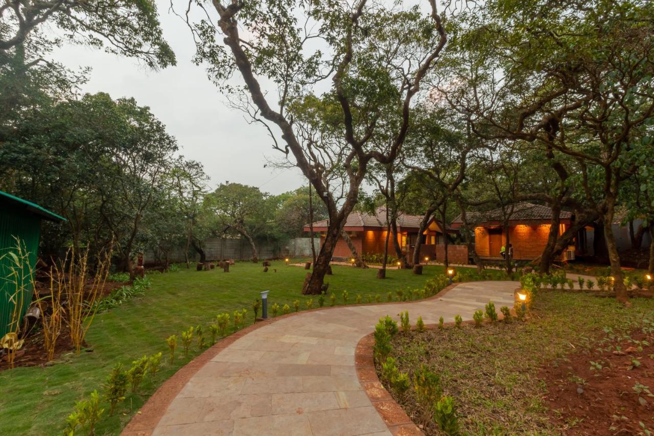 R R Heritage Resort Pure Vegetarian Mahābaleshwar Εξωτερικό φωτογραφία